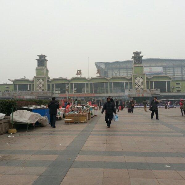 保定巷弄间的美食奇遇